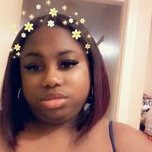 Meet your Posher, Marie